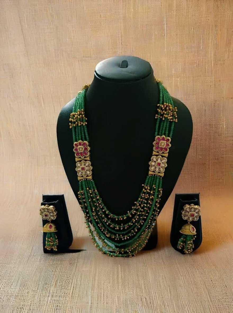 Kanhaverse Emerald Grace Multi-Layer Kundan Necklace Set Kanhaverse Emerald Grace Multi-Layer Kundan Necklace Set