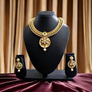 Kanhaverse Royal Kundan Antique Gold Necklace Set