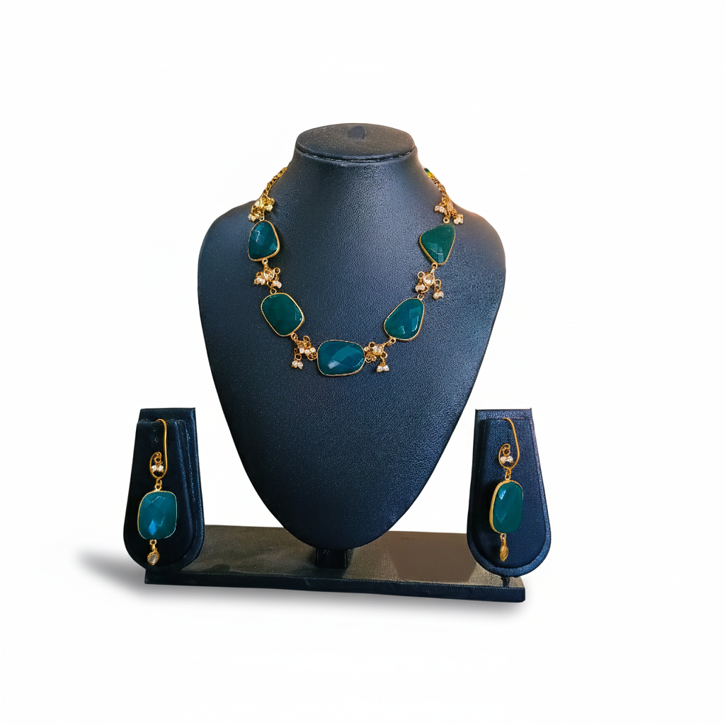 Green Stone Gold Finish Necklace Set